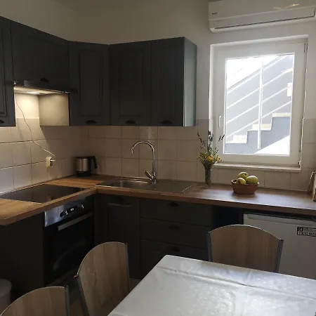 Gracin Zorka Apartman Primošten