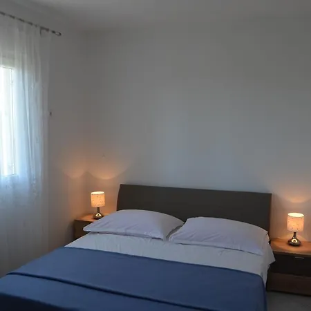 Gracin Zorka Apartament *