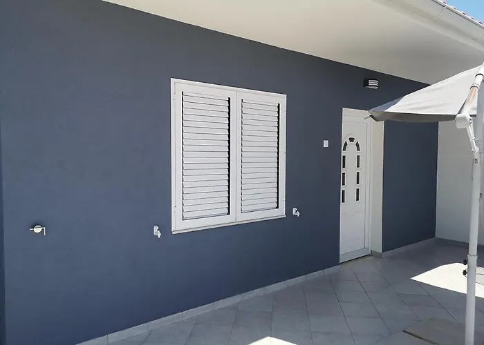 Gracin Zorka * Primošten